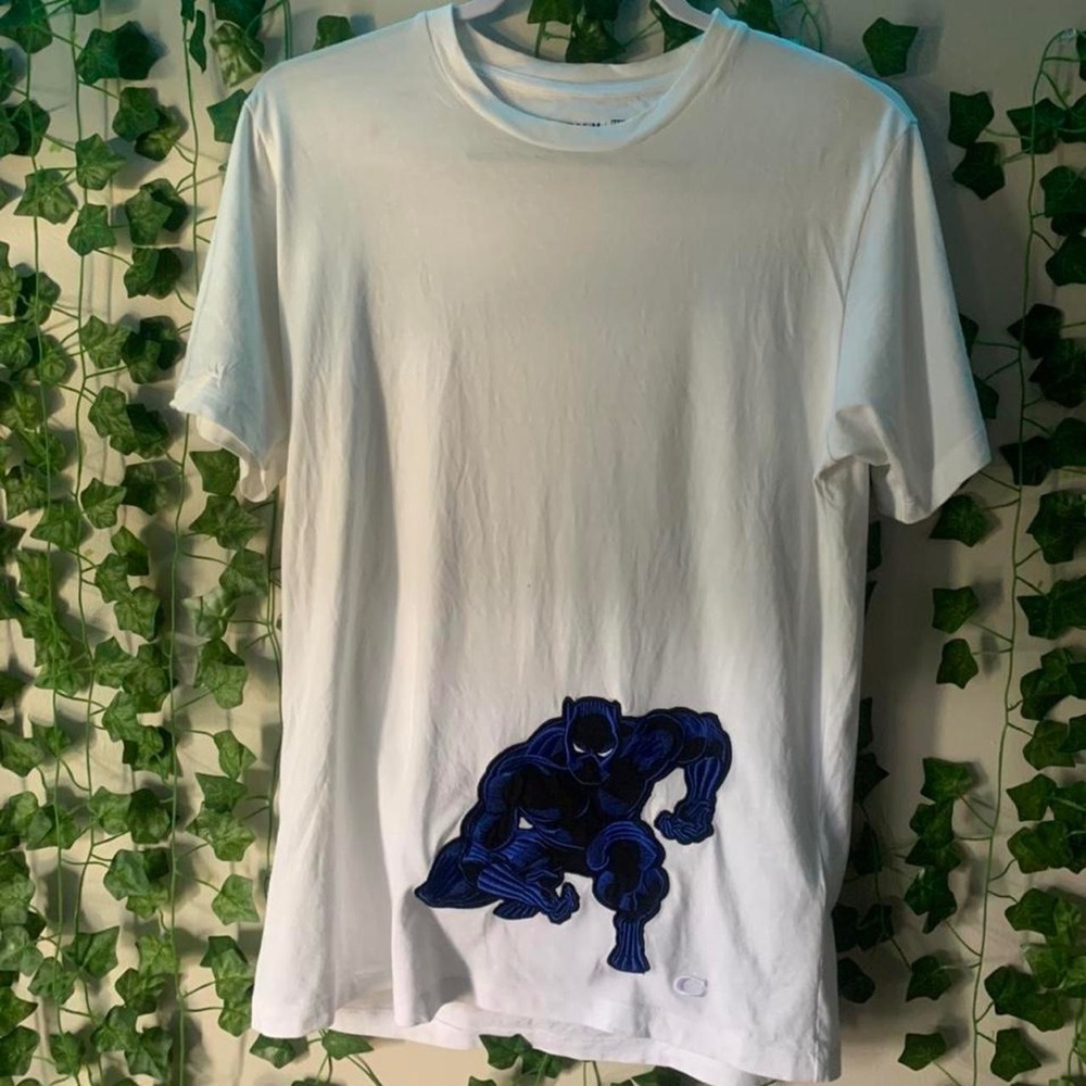 COACH MARVEL BLACK PANTHER SHIRT